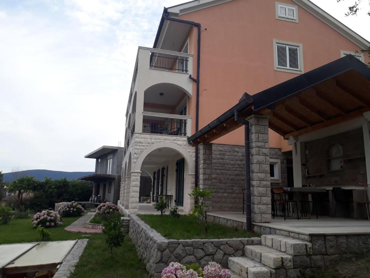 Apartmani Andrea Studio Herceg Novi Ngoại thất bức ảnh