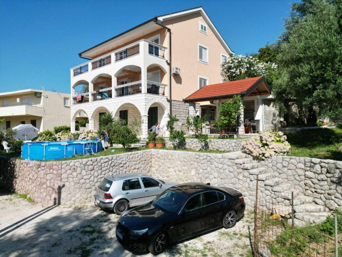 Apartmani Andrea Studio Herceg Novi Ngoại thất bức ảnh